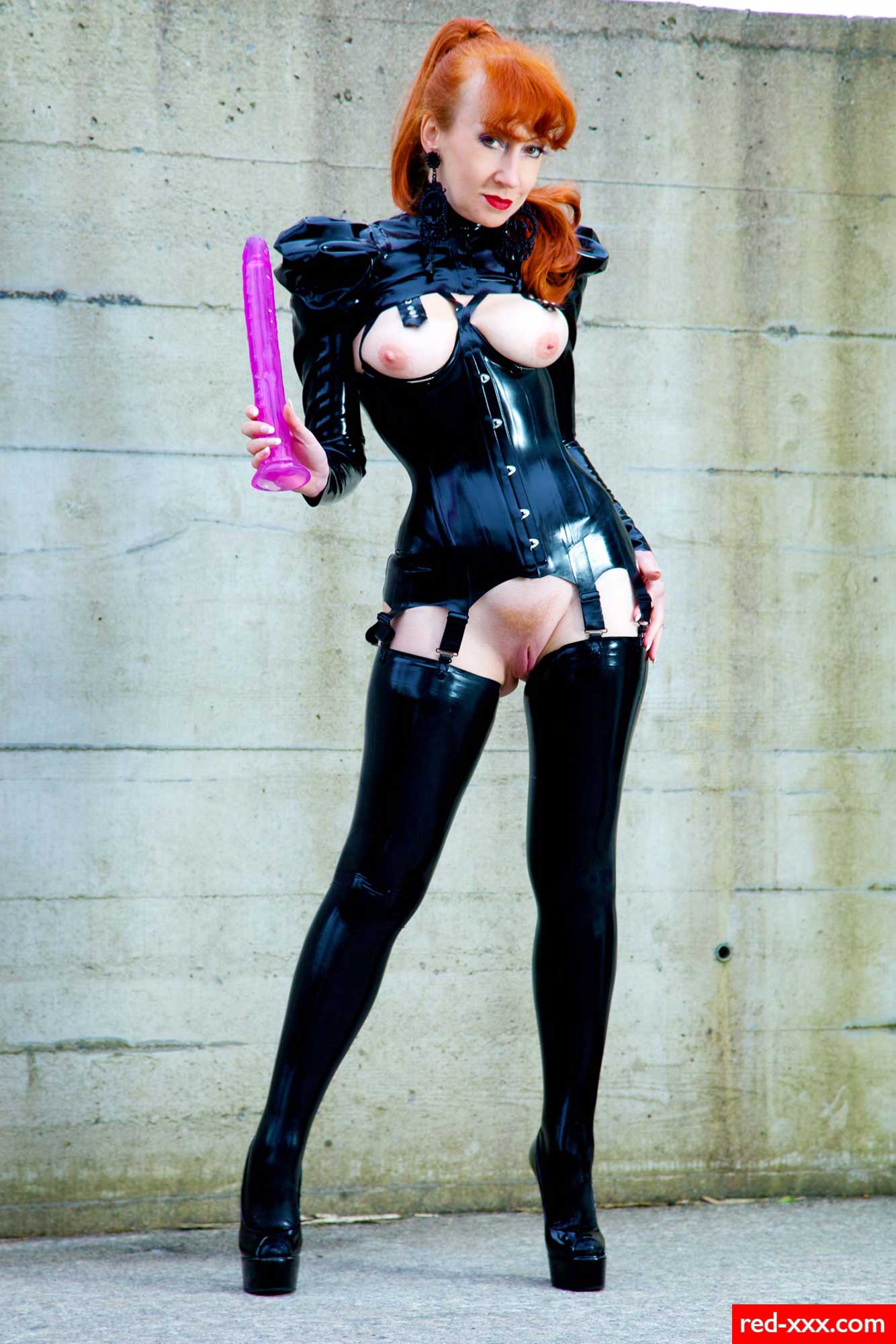 Black Latex 3